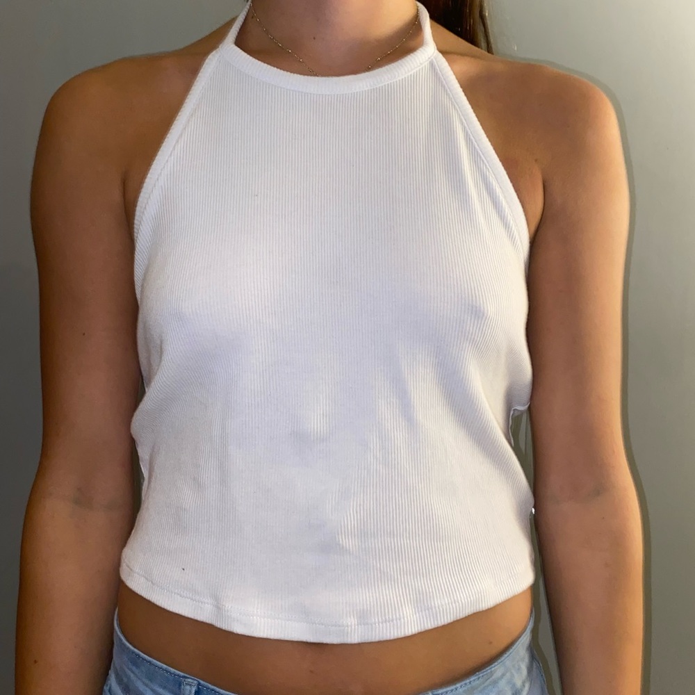 super cute white open backed tank top size medium